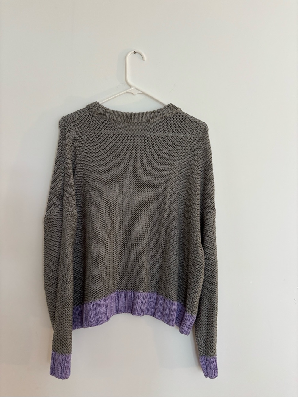 Design Lab Lord & Taylor Gray Crewneck Sweater with Lavender Hem